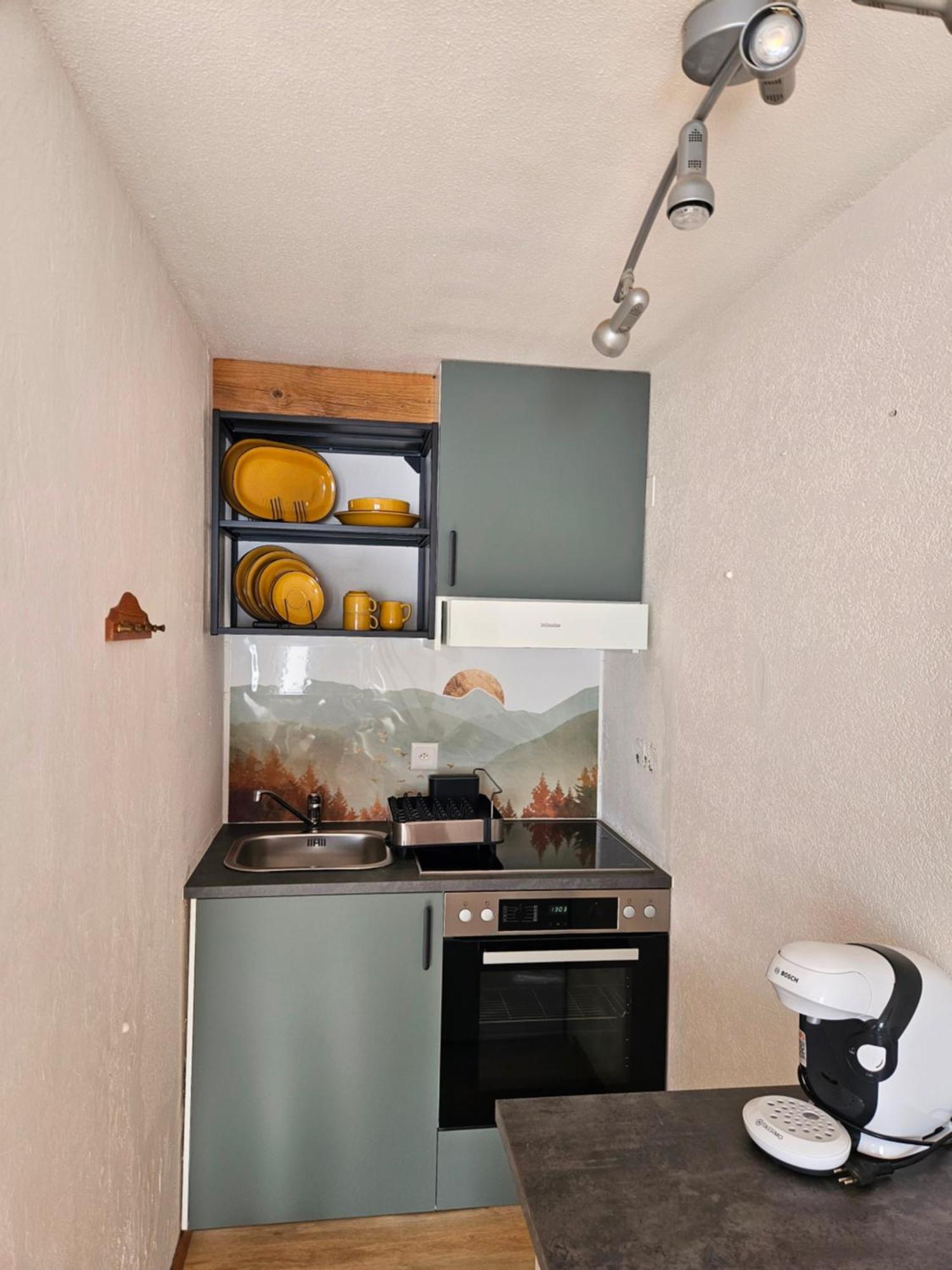 Apartment Klein Matterhorn - Haus Miranda Täsch Eksteriør billede